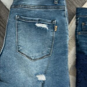Vibrant Blue Boyfriend Jeans with Distressed Style